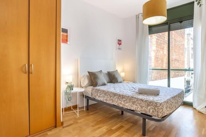 Private Rooms Near Las Ramblas Barcelona Exterior foto